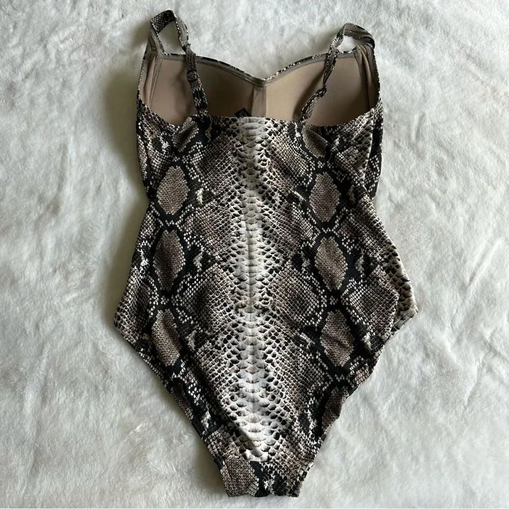 Bond-Eye Australia Nip Tuck One-Piece Swimsuit Women's Size 8 D/DD - Picture 6 of 10